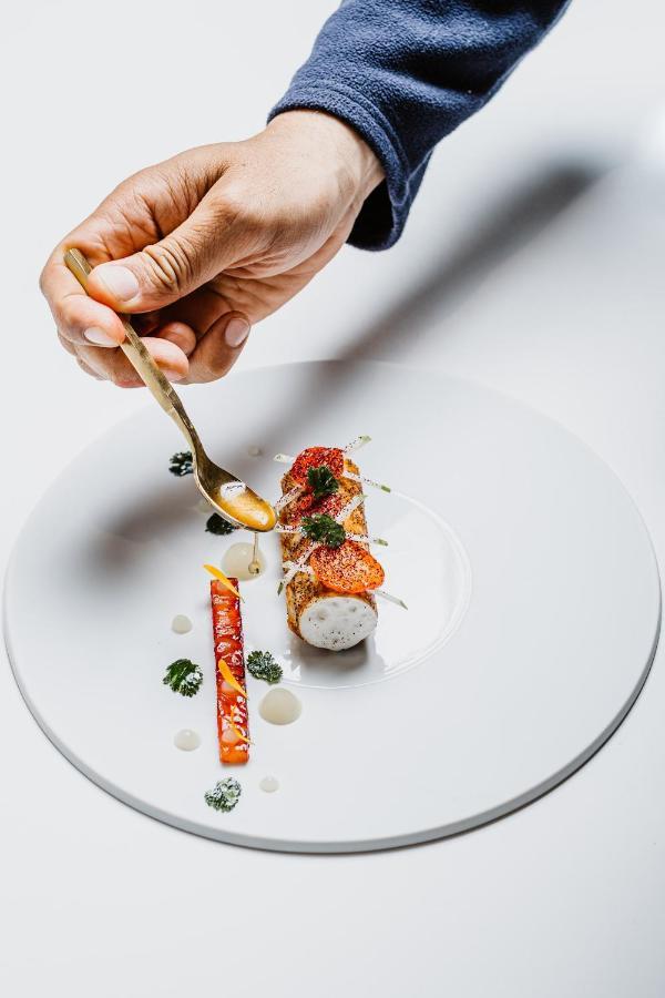 Auberge De Saint-Remy - Restaurant Gastronomique Etoile Fj Luaran gambar