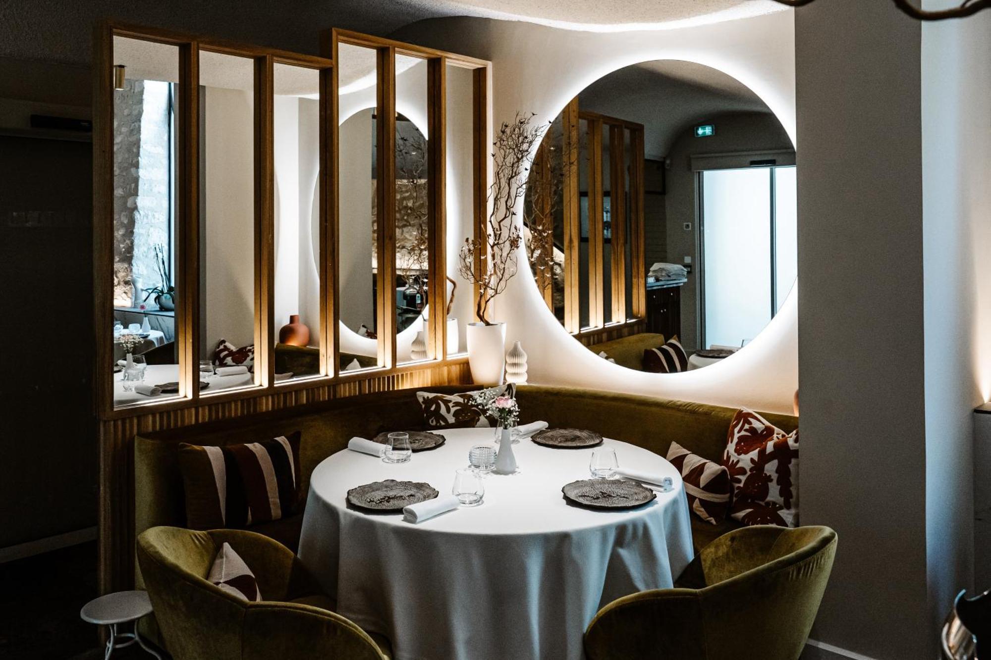 Auberge De Saint-Remy - Restaurant Gastronomique Etoile Fj Luaran gambar