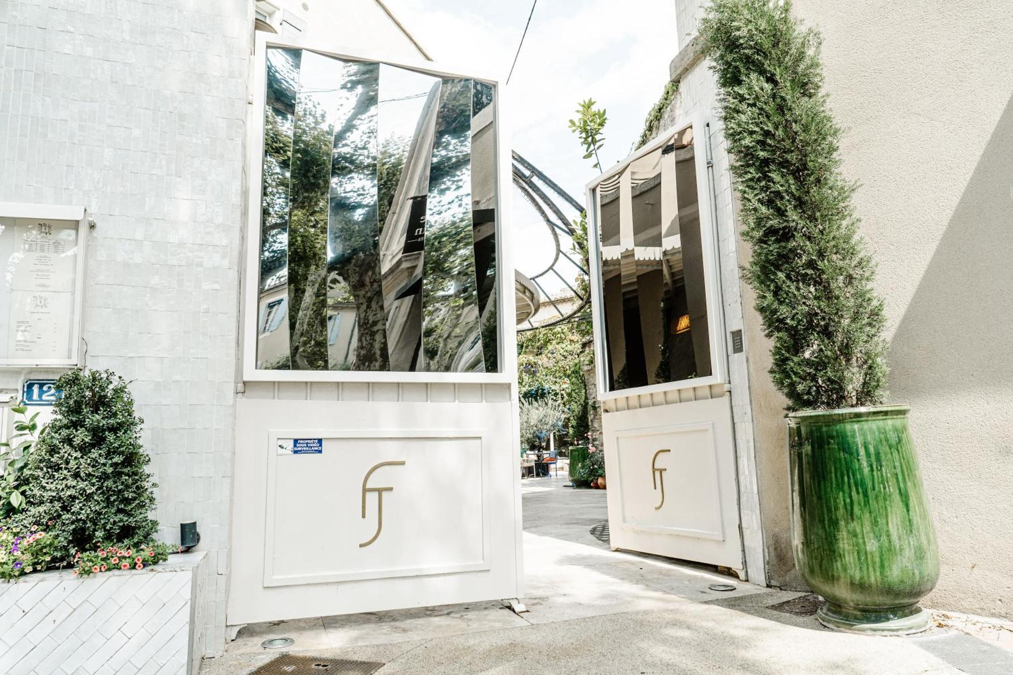 Auberge De Saint-Remy - Restaurant Gastronomique Etoile Fj Luaran gambar